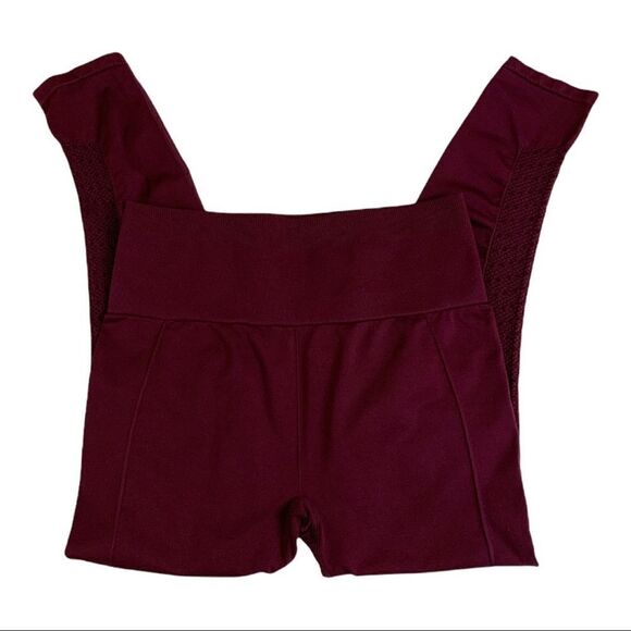 Fabletics High Waisted Perforated 7/8 Leggings - Picture 4 of 6